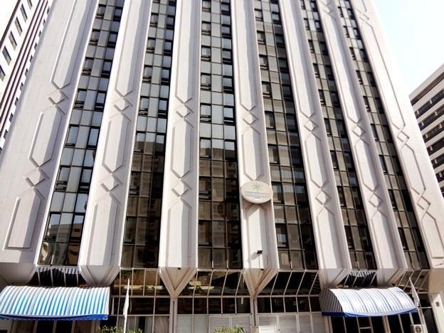 Emirates Plaza Hotel Abu Dhabi Bagian luar foto